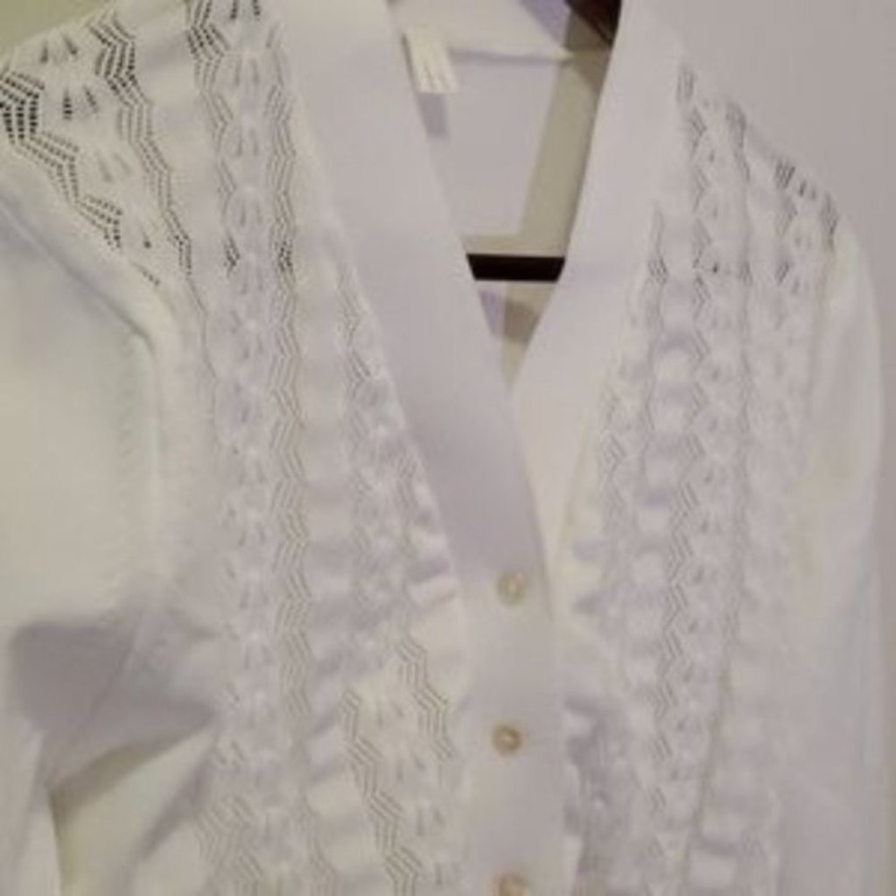 Vintage Woman's Sweater Cardigan Textured White Knit - Picture 6 of 10